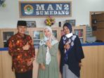 F kuliah luar negeri