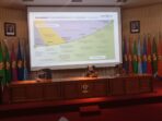 DISKUSI : Suasana Focus Group Discussion (FGD) mengenai kick off pengembangan Kawasan Sains Dan Teknologi (KST) di Desa Cilembu dan Desa Haurngombong di Rektorat Unpad Jatinangor.