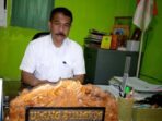 Ujang Suharya....