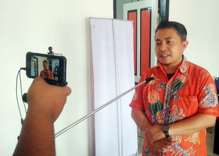 Sekretaris Fraksi PKS DPRD Jabar H Ridwan Solichin