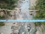jembatan gantung beres