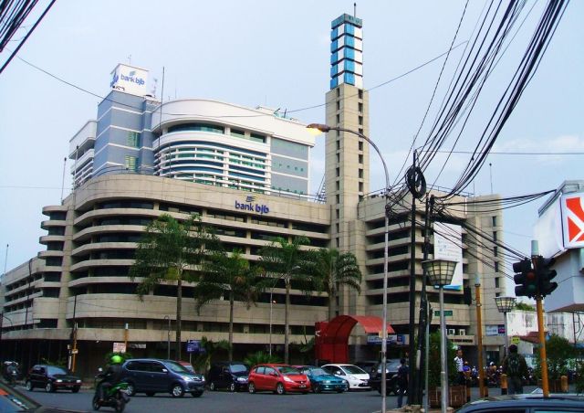 Gedung Kantor bank bjb pusat