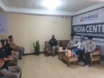 KUNKER: Anggota Bawaslu Republik Indonesia Lolly Suhenty melakukan kunjungan kerja di Panwascam Sumedang Selatan (Dok. Humas Bawaslu Sumedang)