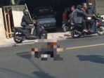 IMG_20230613_141538 KECELAKAAN: Korban kecelakaan di Tanjungsari tergeletak dibahu jalan (istimewa)