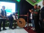 IMG_20230706_154717 LAUNCHING: Wakil Bupati Sumedang H. Erwan Setiawan memukul goong bertanda program KKCB mulai dilaksanakan di Desa/Kecamatan Tanjungsari. Rabu (06/07).