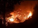 F-Satu Malam Dua Kebakaran