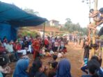 F-panjat pinang