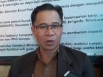 WAWANCARA : Camat Pamulihan Rohana memberikan keterangan terkait berbagai kegiatan yang akan dilaksanakan di Kecamatan Pamulihan. (For Radar Sumedang)