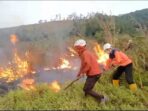 f-Gunung Kareumbi Terbakar 8 Jam