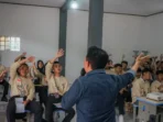 F desuk 3